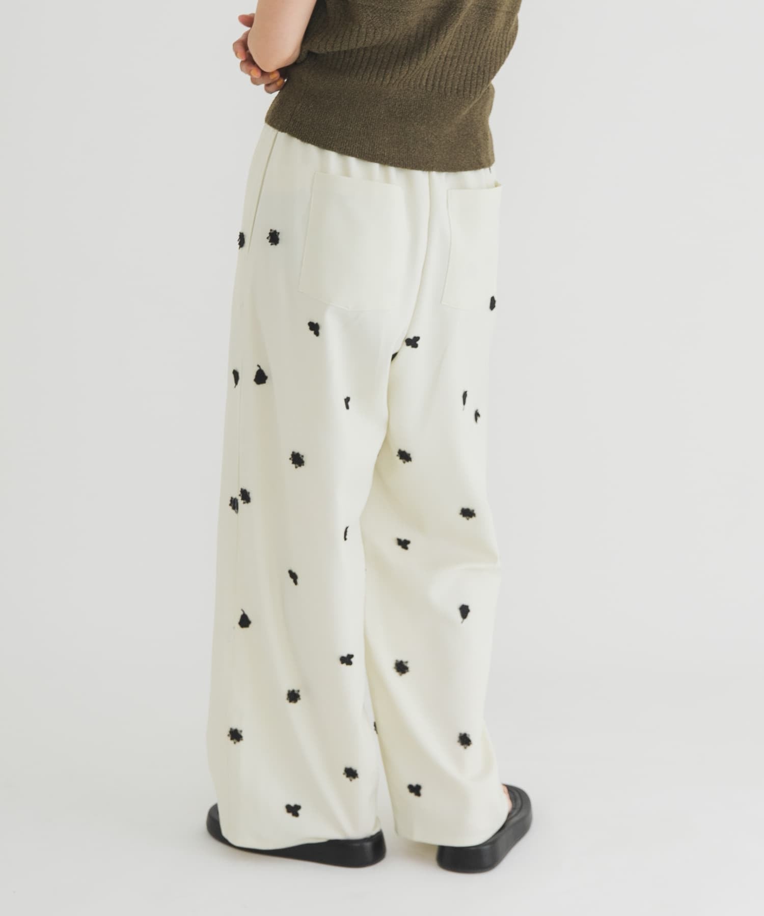 KBF 刺繡Easy Pants - Image 11