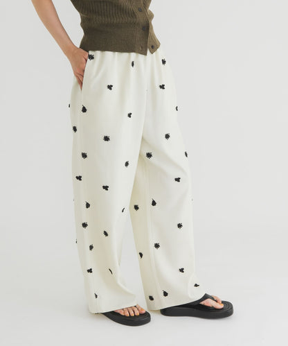 KBF 刺繡Easy Pants - Image 10