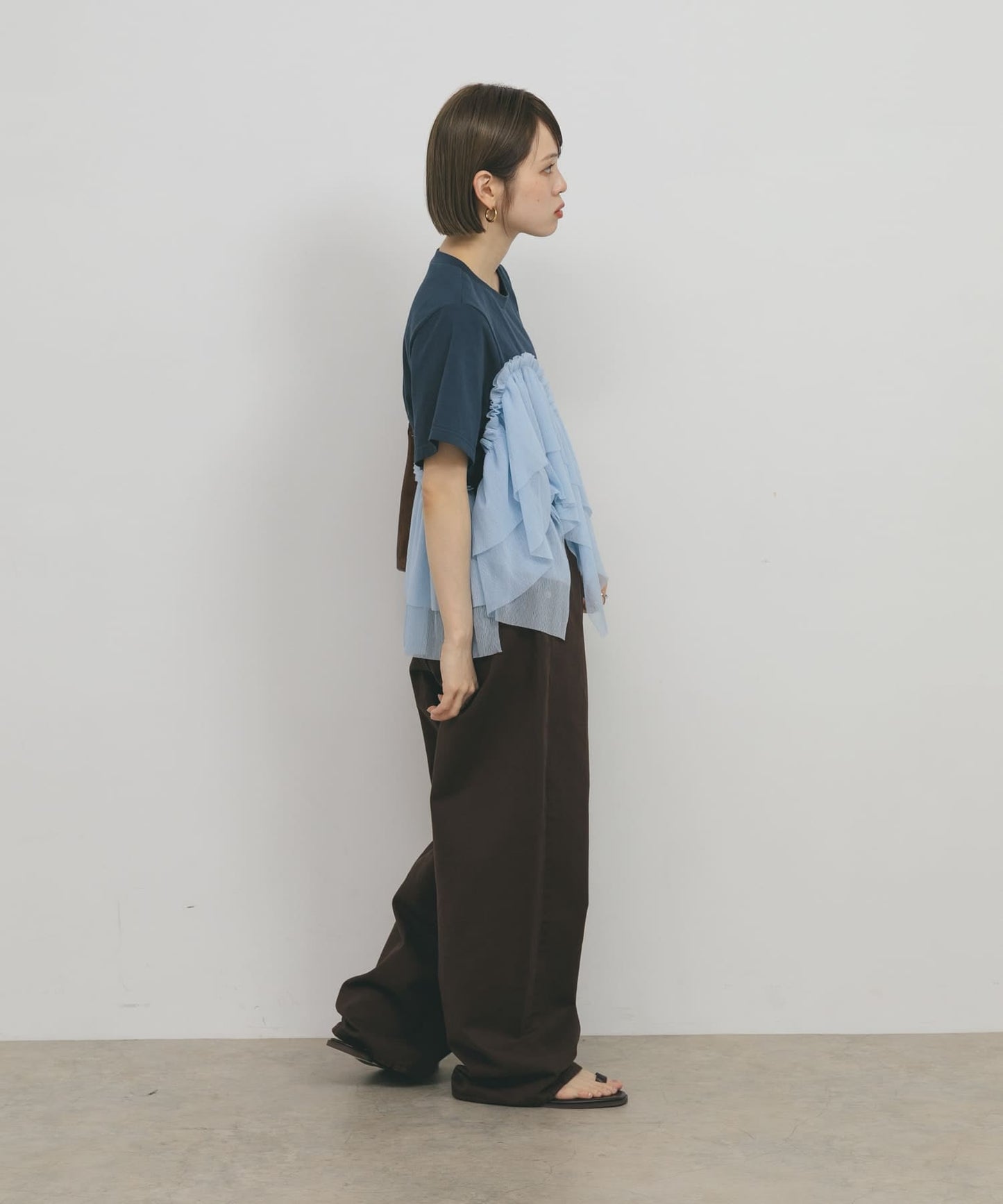 KBF Asymmetrical frill docking TEE - Image 20