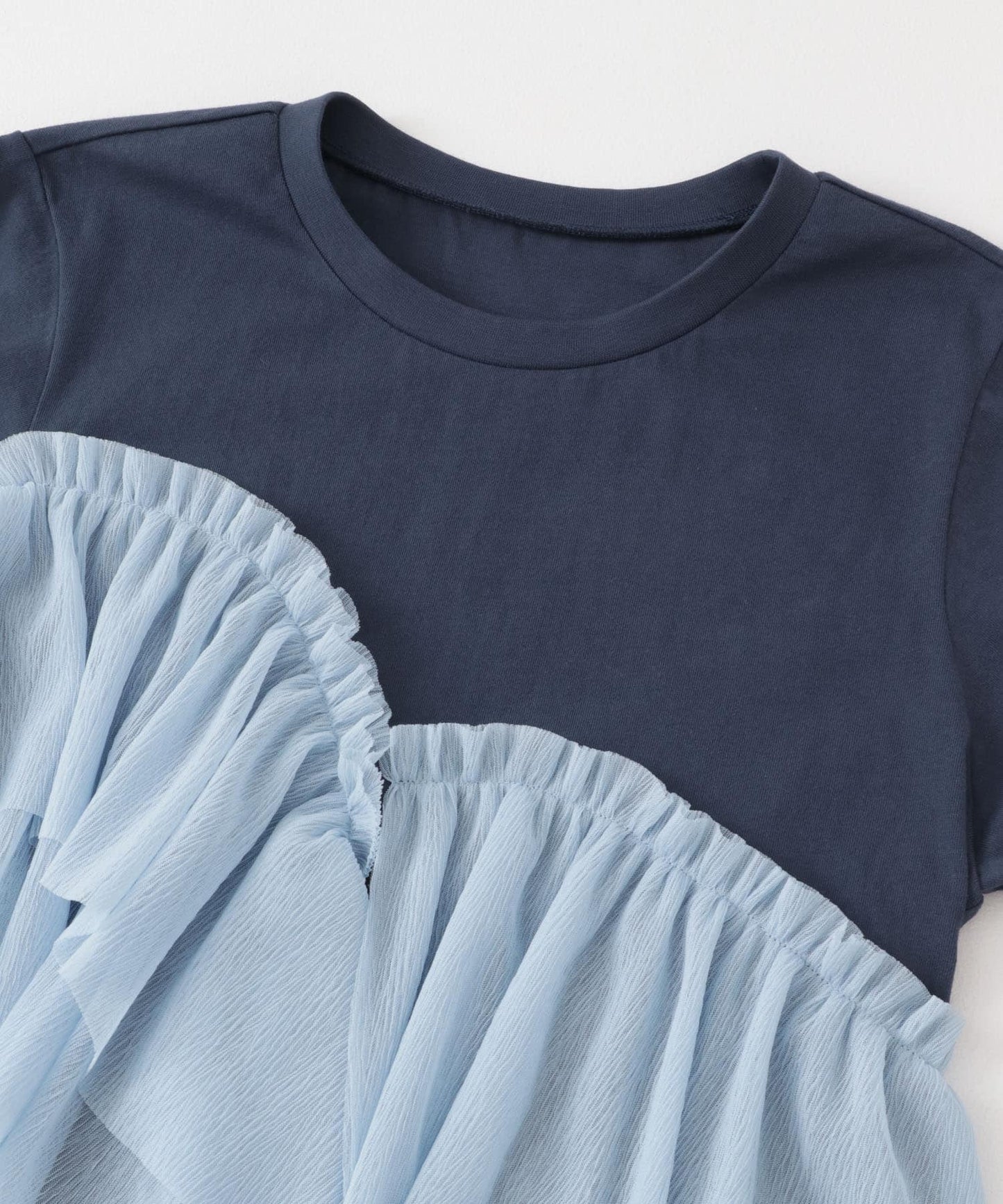 KBF Asymmetrical frill docking TEE - Image 27