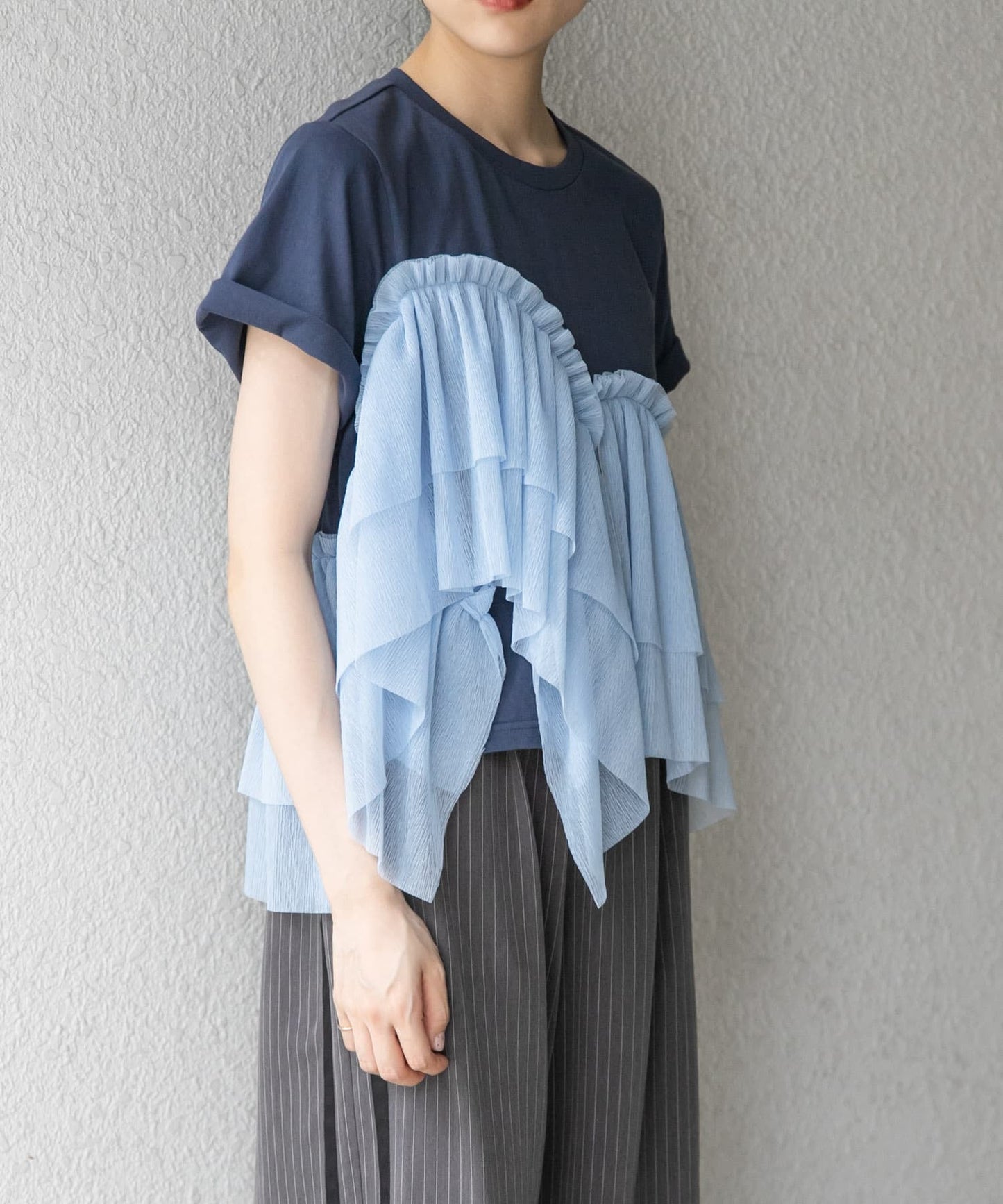 KBF Asymmetrical frill docking TEE - Image 34