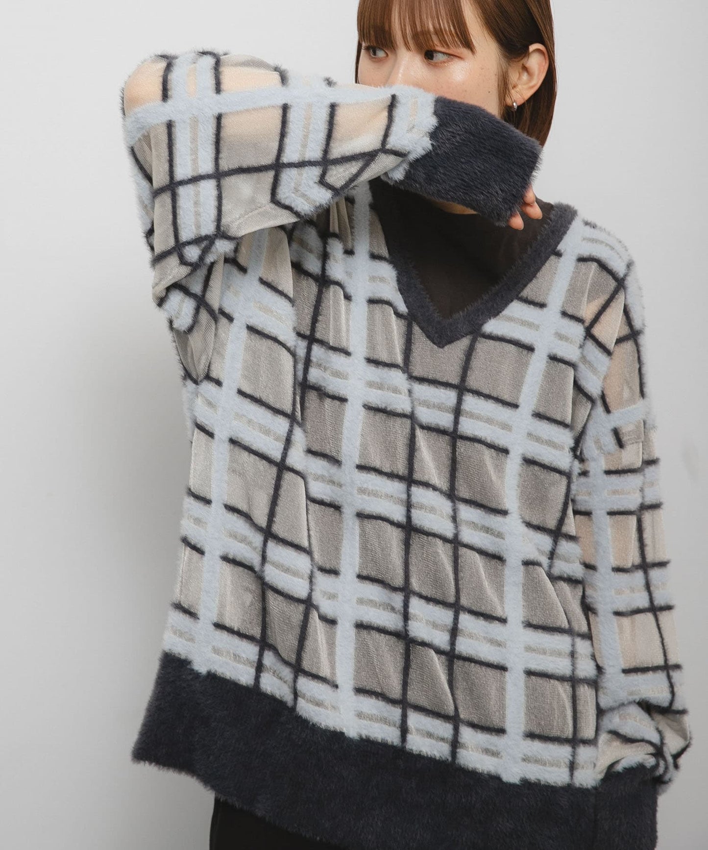 KBF sheer check feather knit