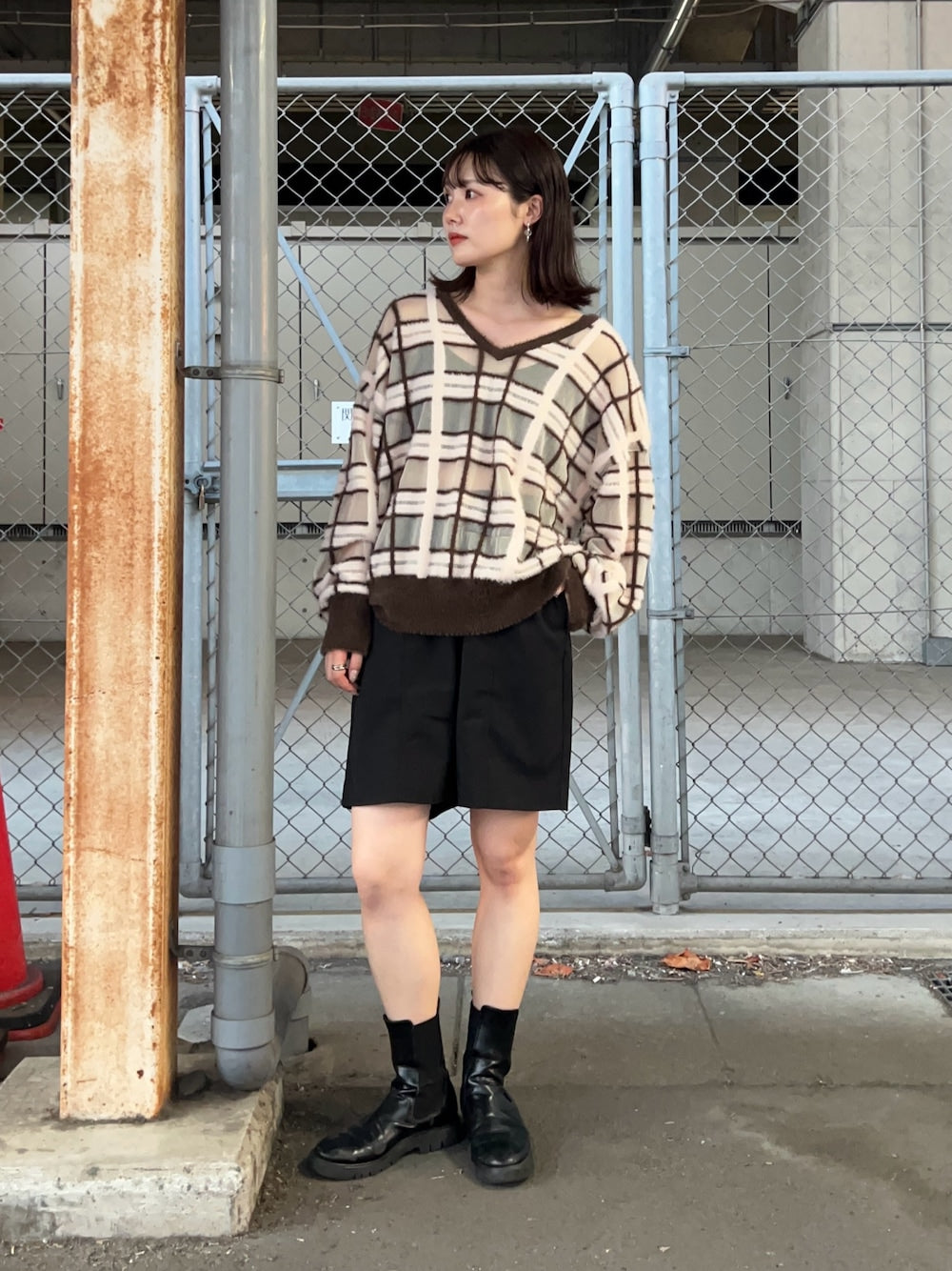 KBF sheer check feather knit