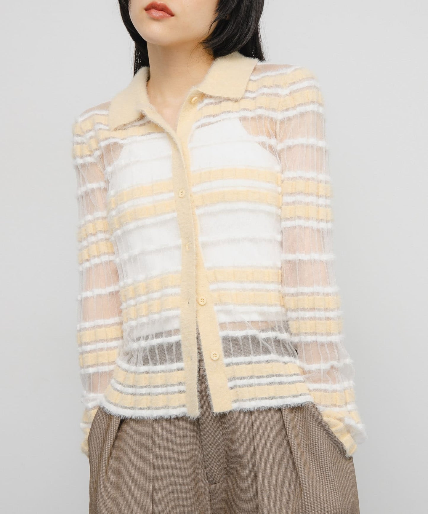 KBF sheer border feather knit