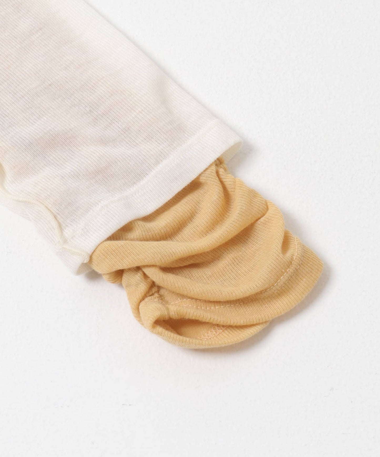 「1 Set 2 件」KBF 配色設計層次上衣