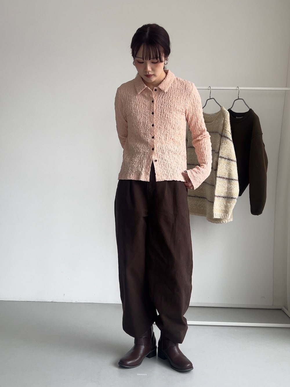 KBF 凹凸感緹花襯衫