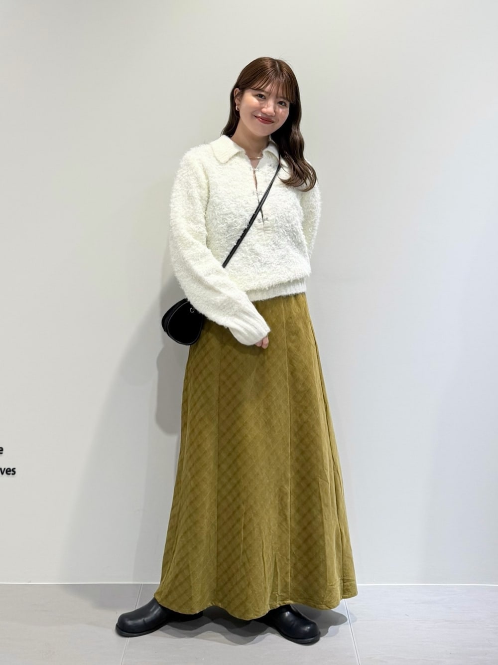 KBF front hook bear knit