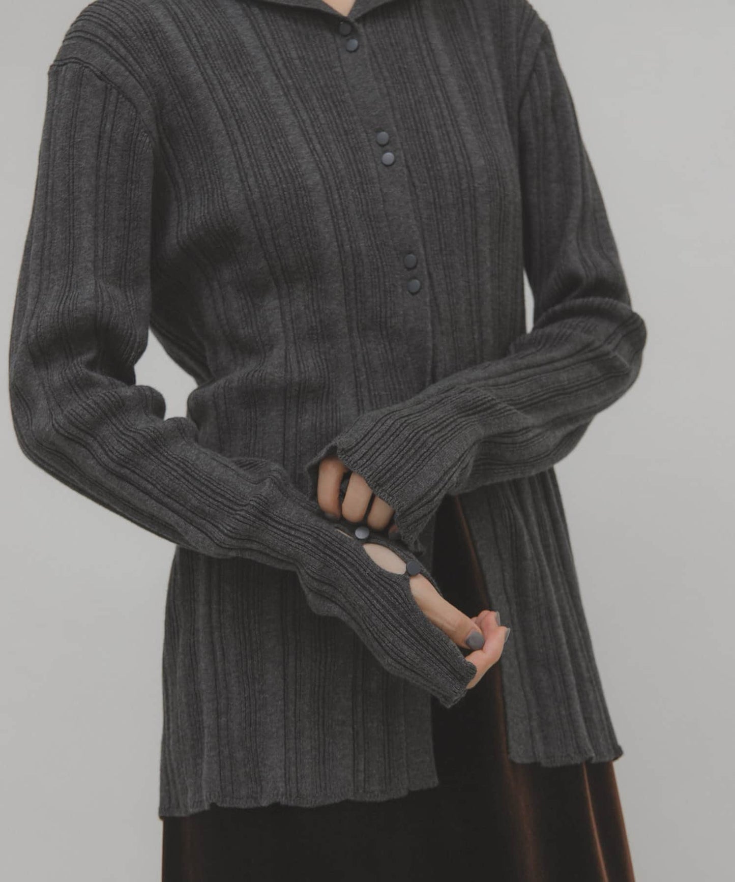 KBF 紐扣隨機羅紋針織衫