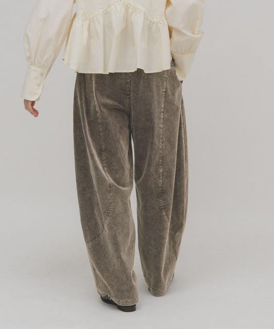 KBF 燈芯絨錐型褲