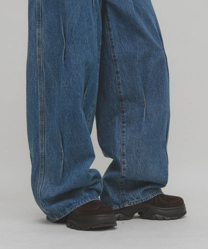 KBF 設計寬牛仔褲