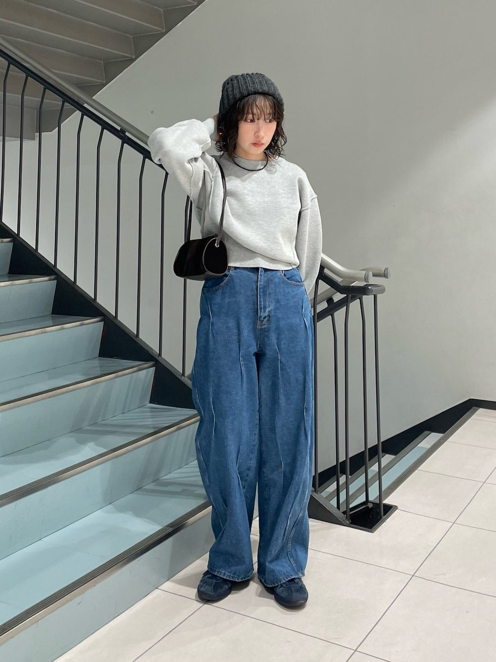 KBF 設計寬牛仔褲