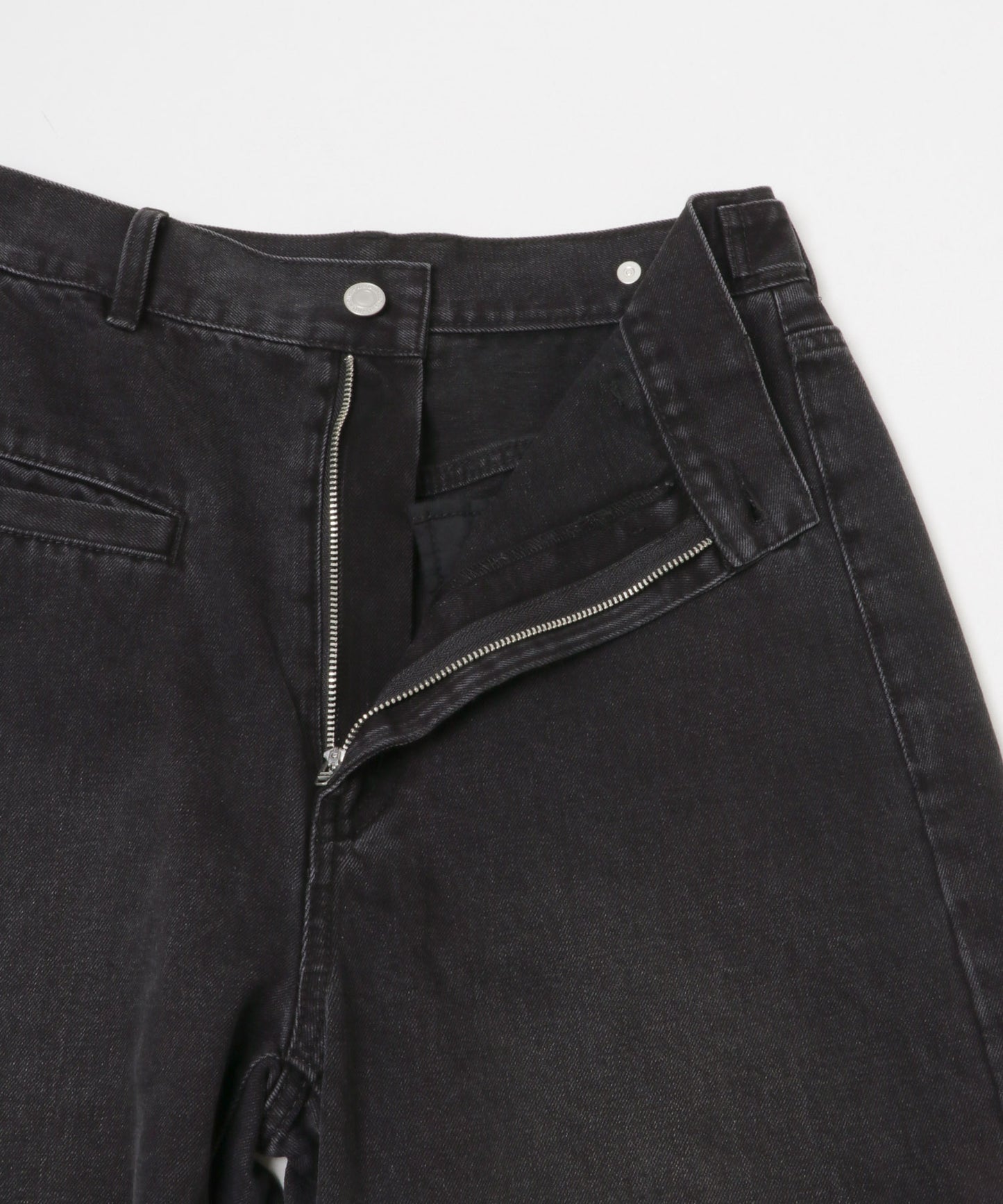 KBF WIDE 修身牛仔褲