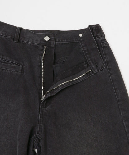 KBF WIDE 修身牛仔褲