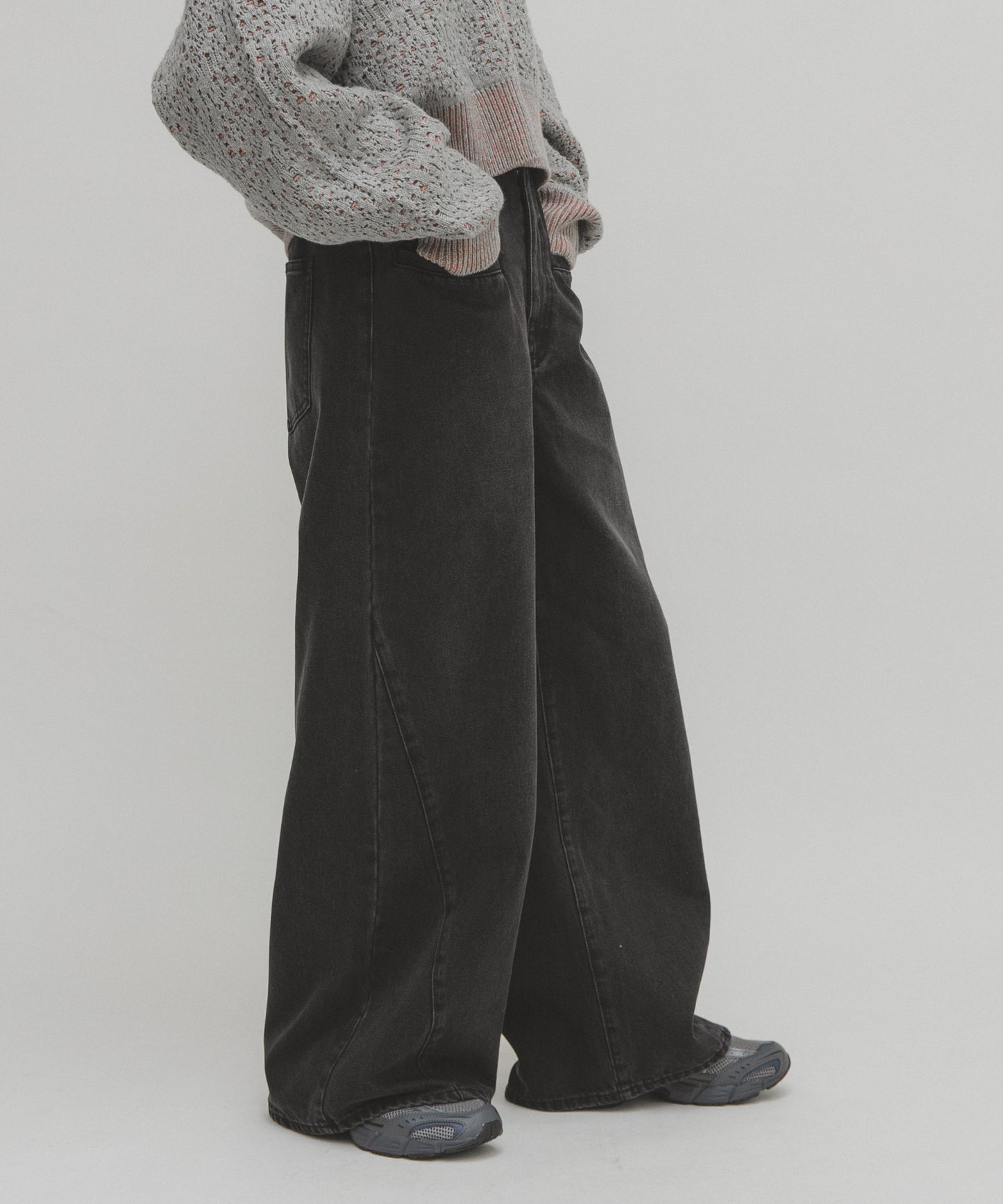 KBF WIDE 修身牛仔褲