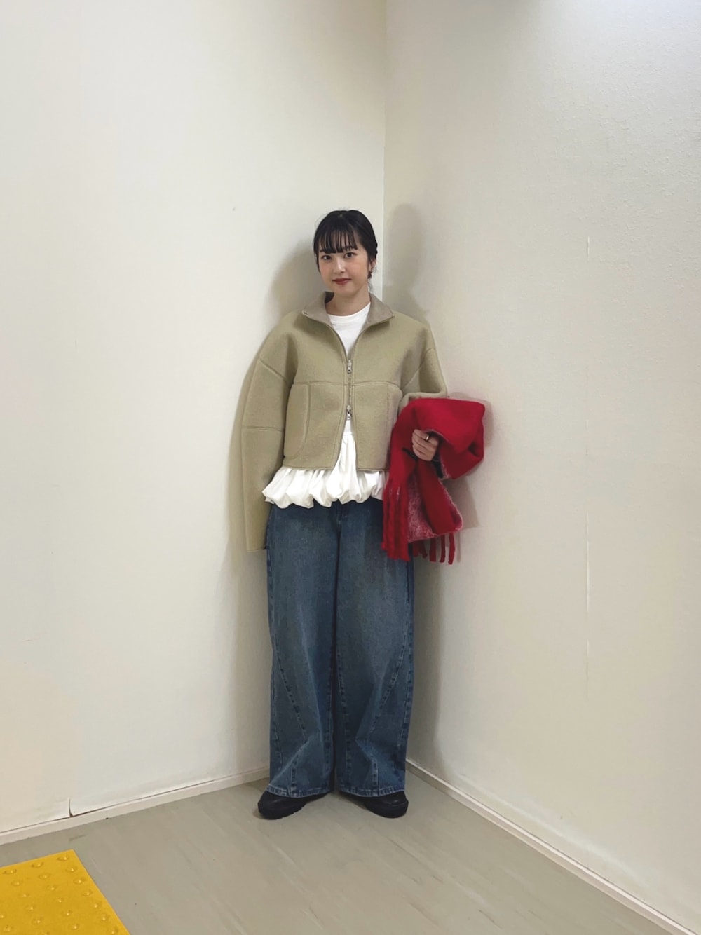 KBF WIDE 修身牛仔褲