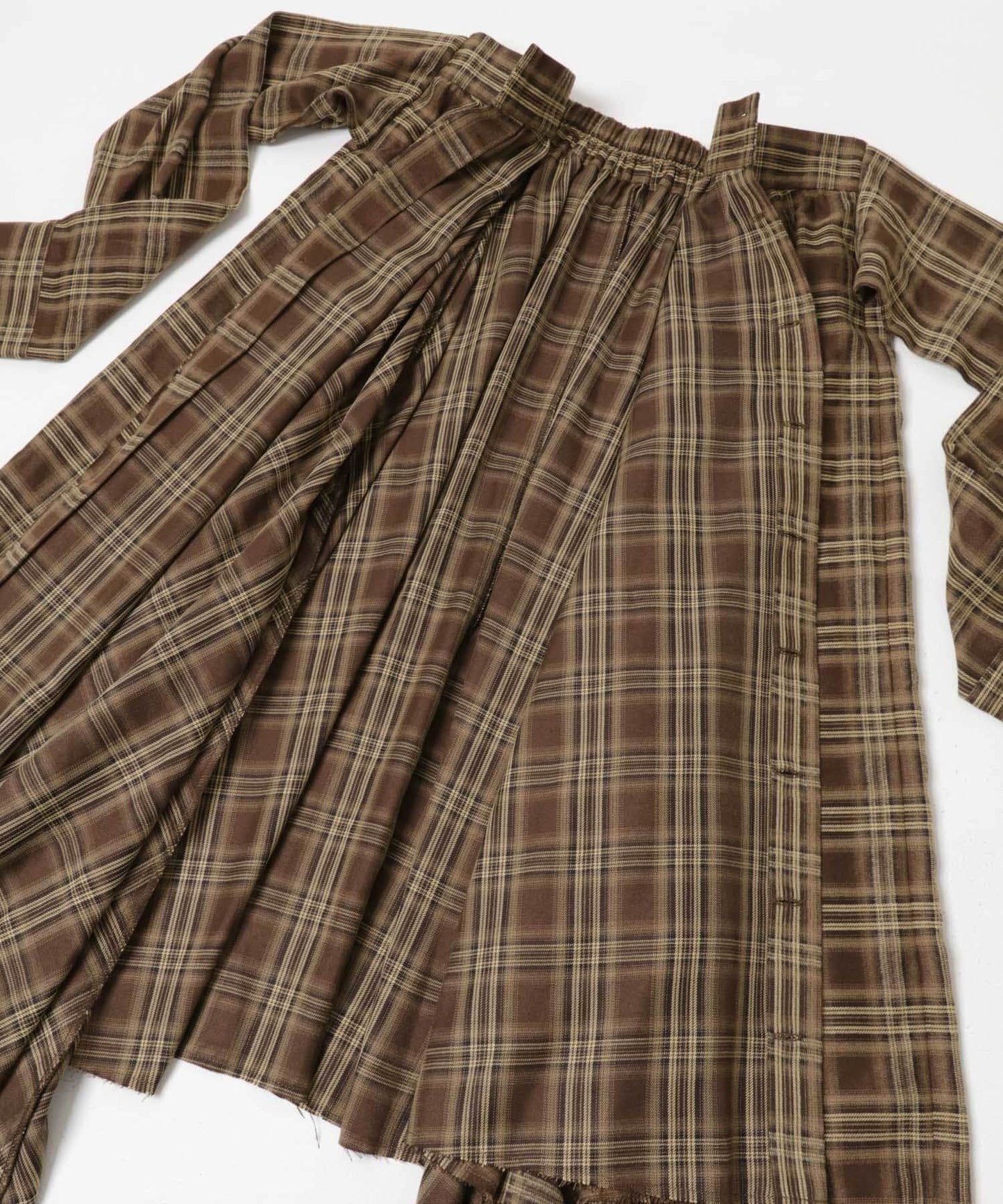 「單着 / Layer」KBF 打結格紋裙