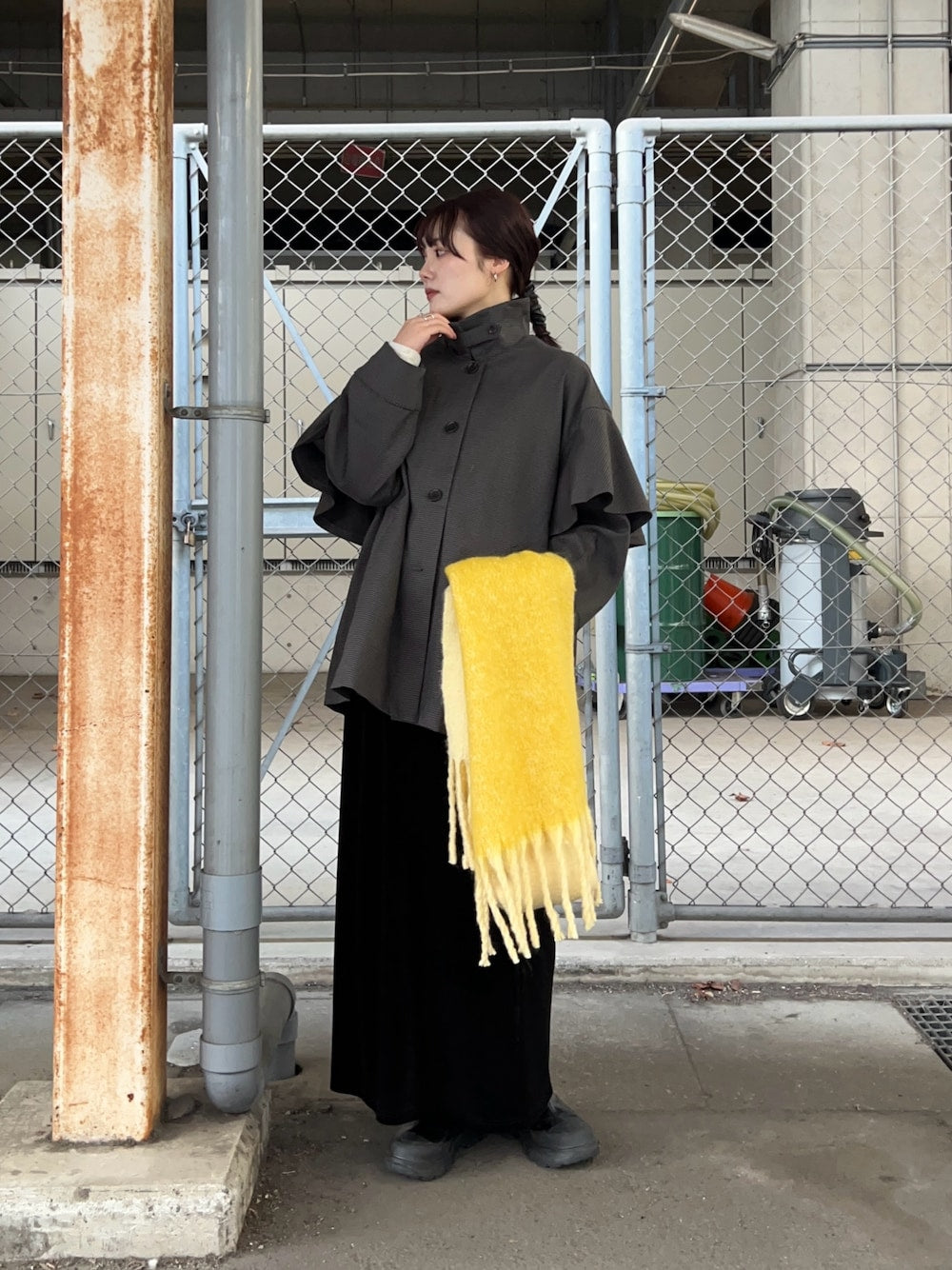 KBF 荷葉邊傘形外套