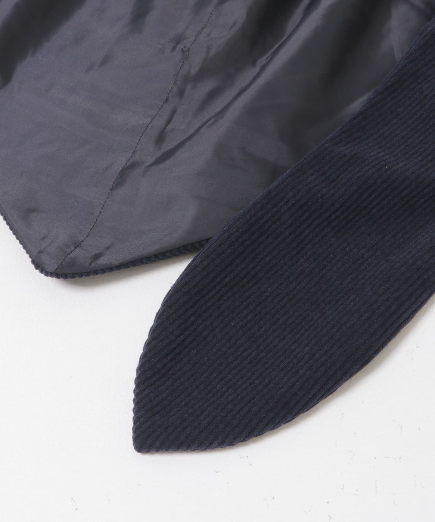 KBF 帽 ＋ 雙面穿外套（燈芯絨＋尼龍）