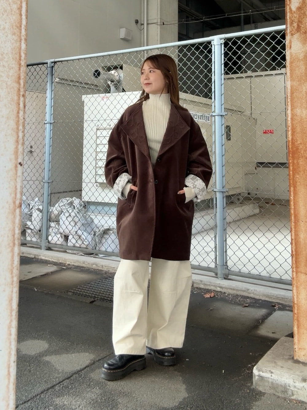 「手袖領口超靚」 KBF絲絨寬版外套