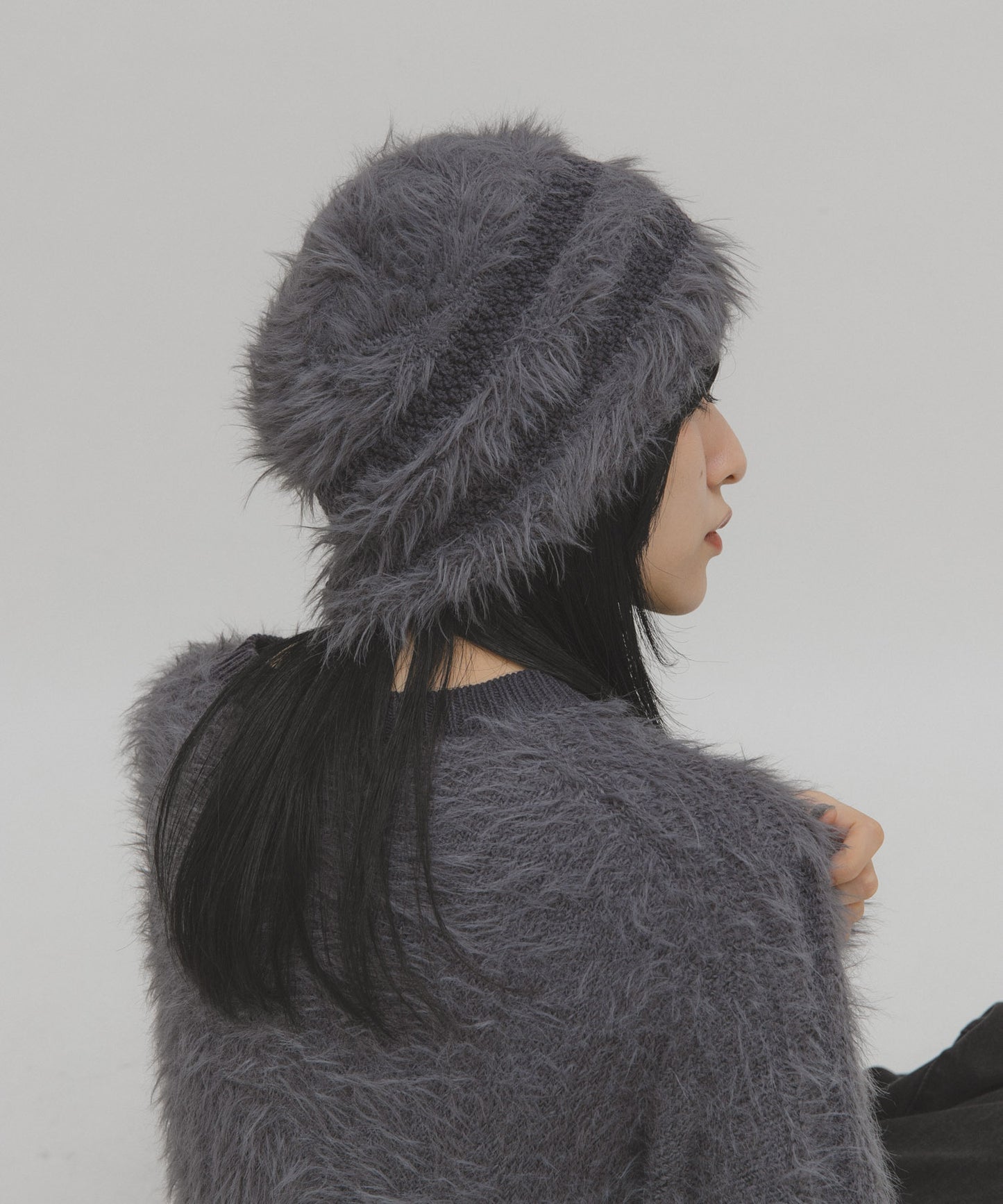 KBF line design shaggy knit beanie