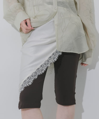 SMELLY 緞面蕾絲三角圍巾 - Image 10