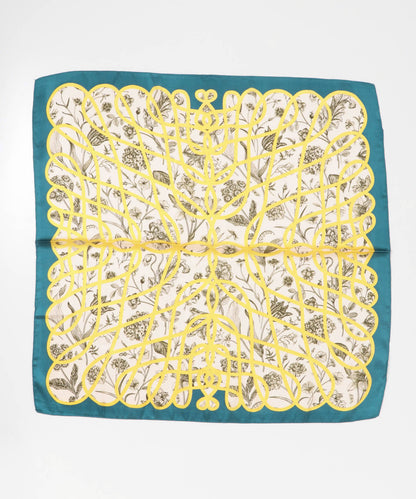 SMELLY Pattern Scarf