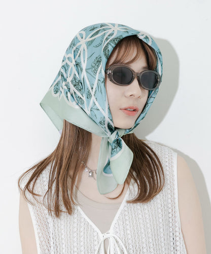 SMELLY Pattern Scarf