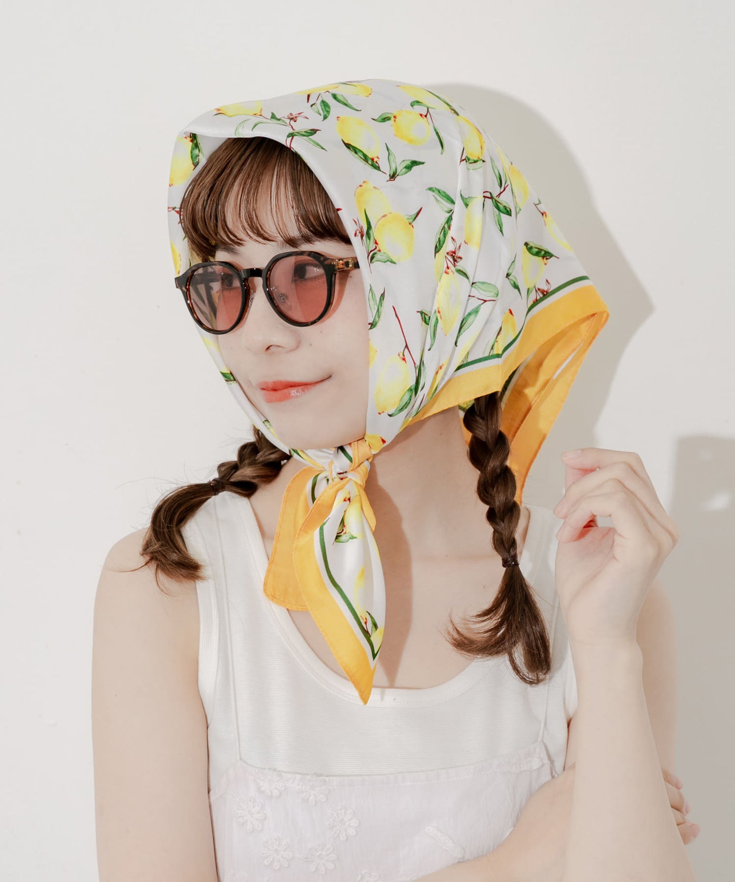 SMELLY Pattern Scarf