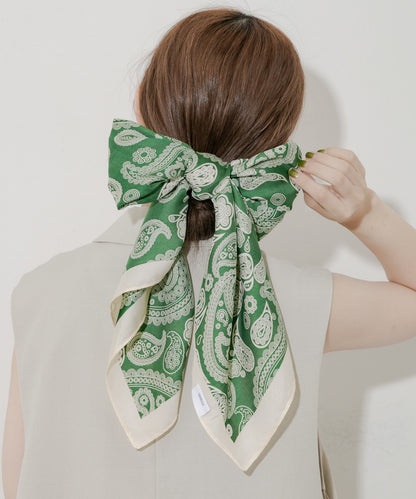 SMELLY 圖騰大絲巾