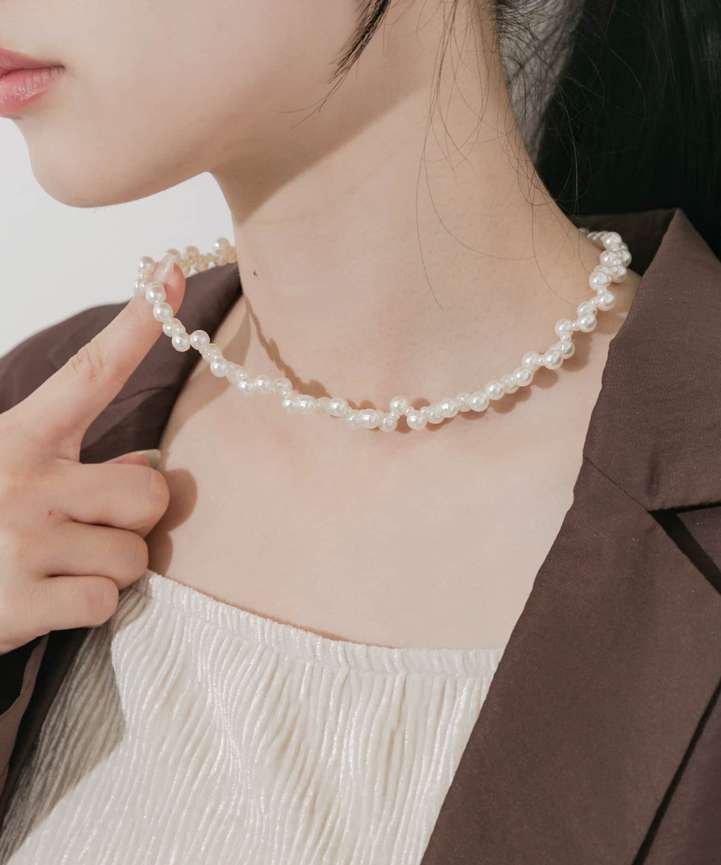 SMELLY Random pearl necklace