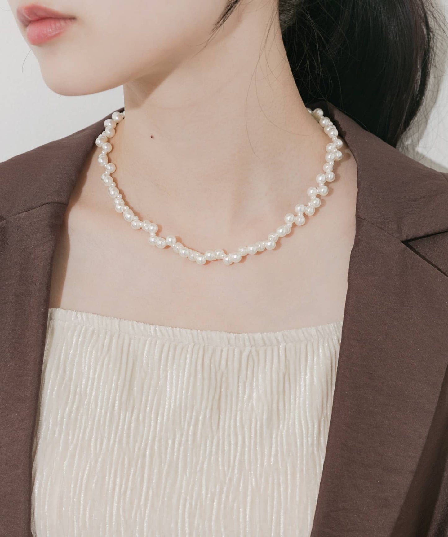 SMELLY Random pearl necklace