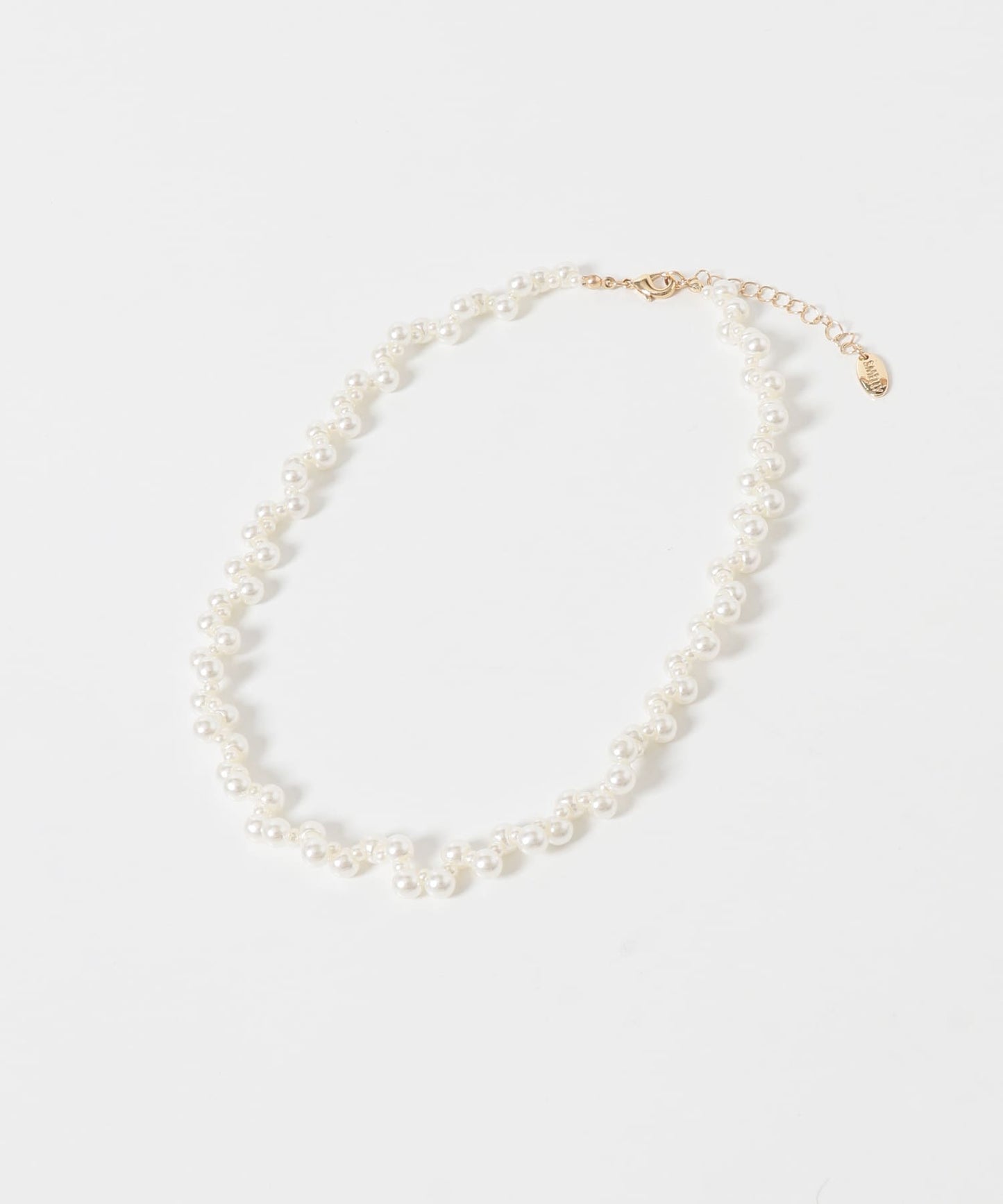 SMELLY Random pearl necklace