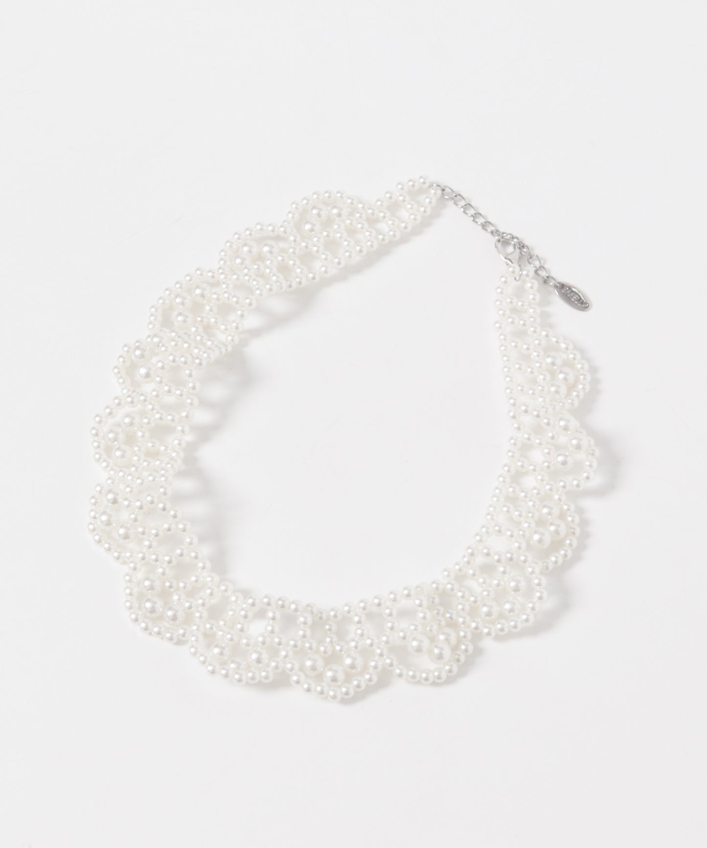 SMELLY Pearl Color Choker Necklace