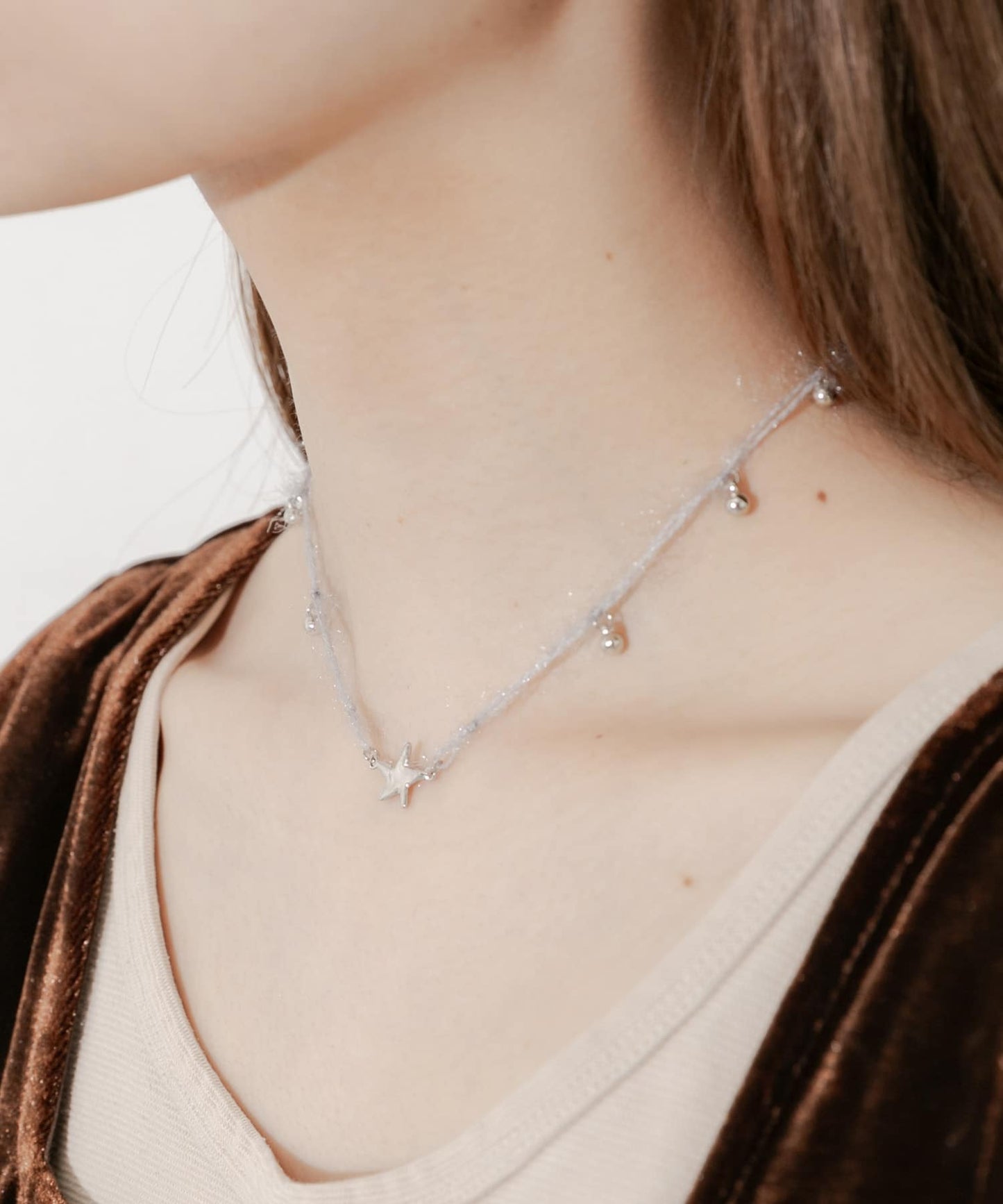 SMELLY 羊毛紗星星頸鍊