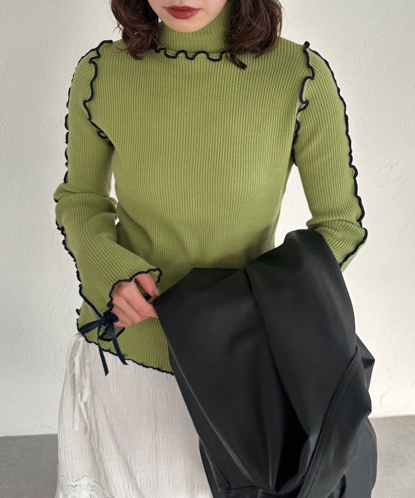 Kutir Ribbon 高領拼色 Knit