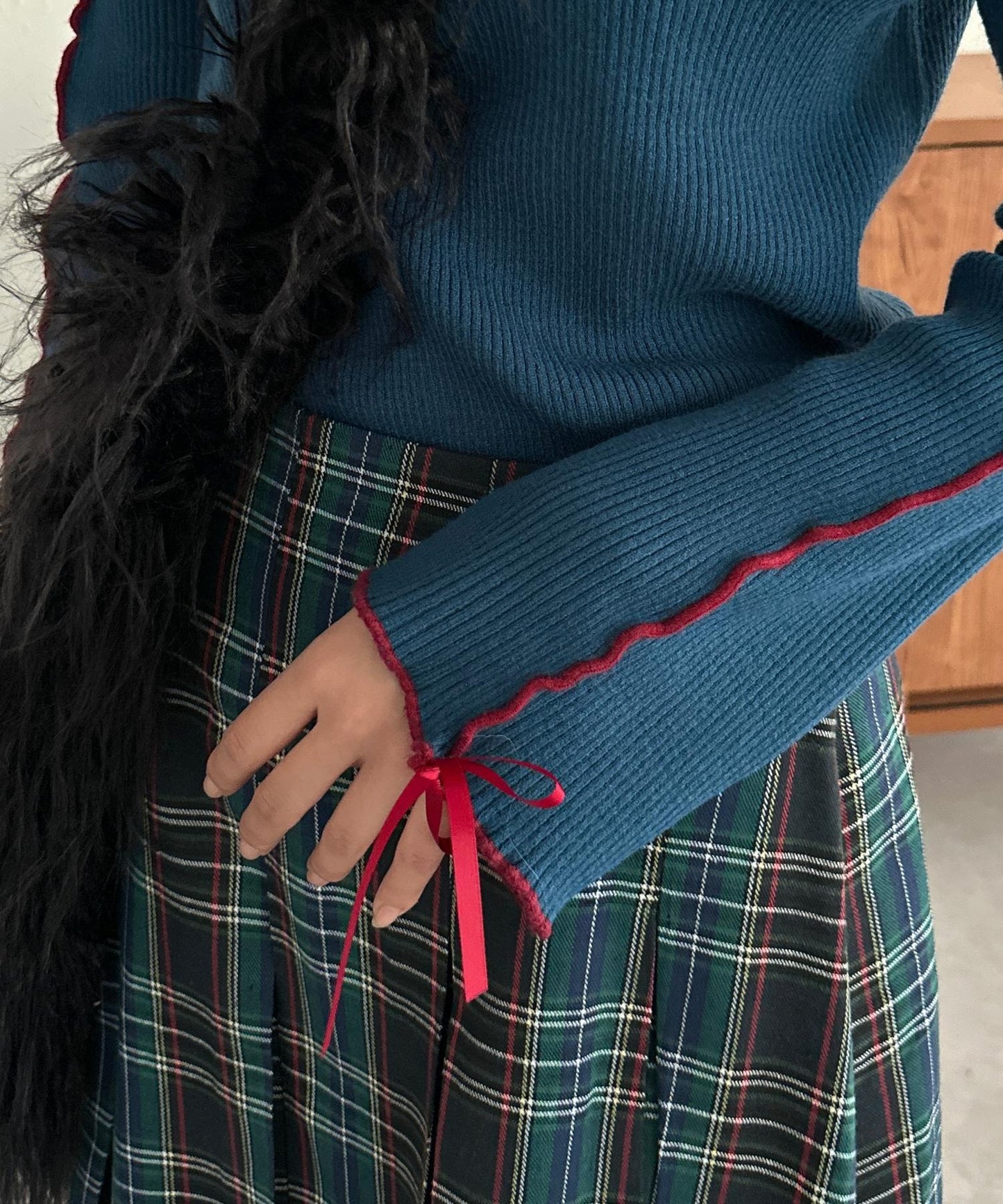 Kutir Ribbon 高領拼色 Knit