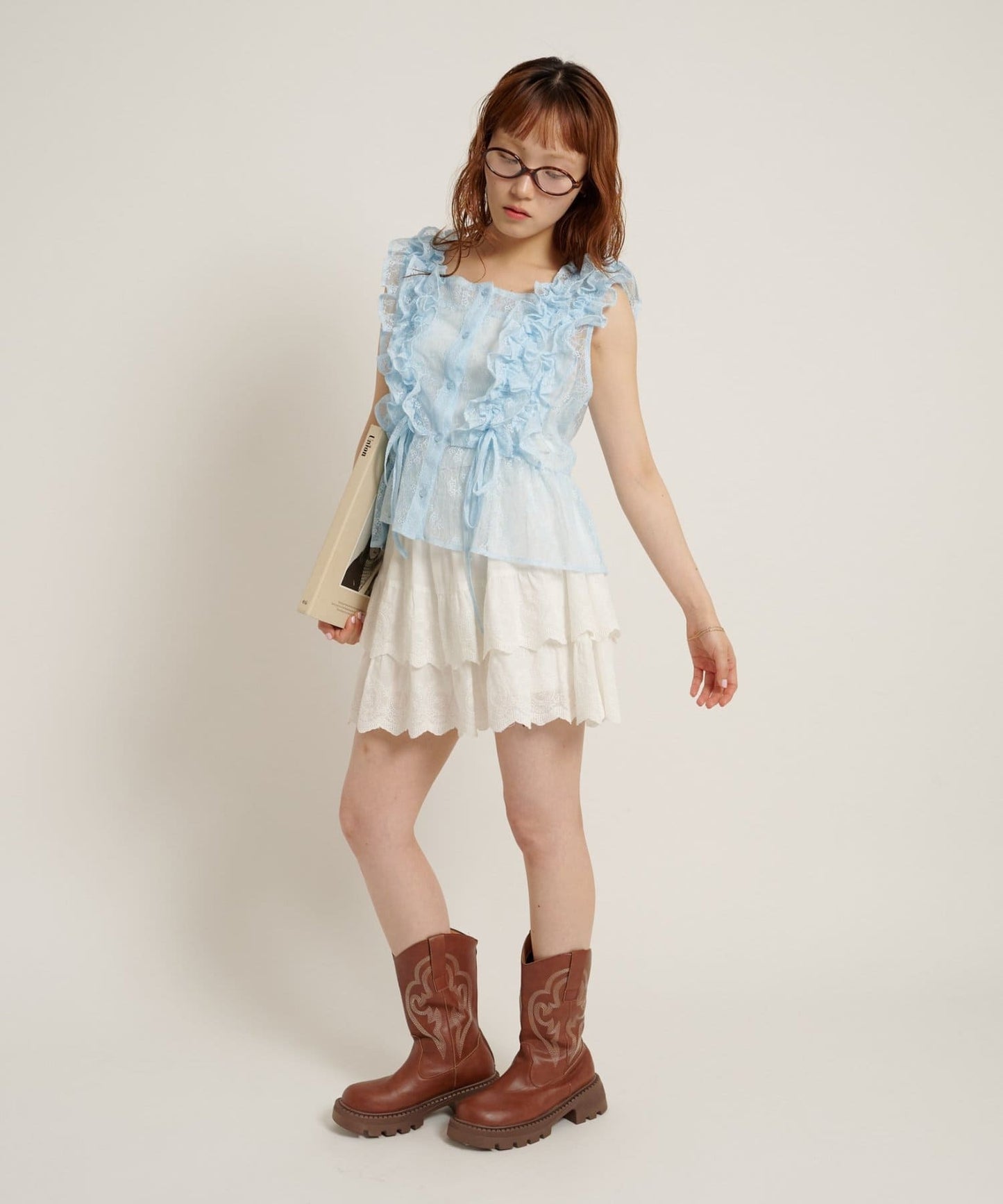 w closet Frilly sleeveless blouse