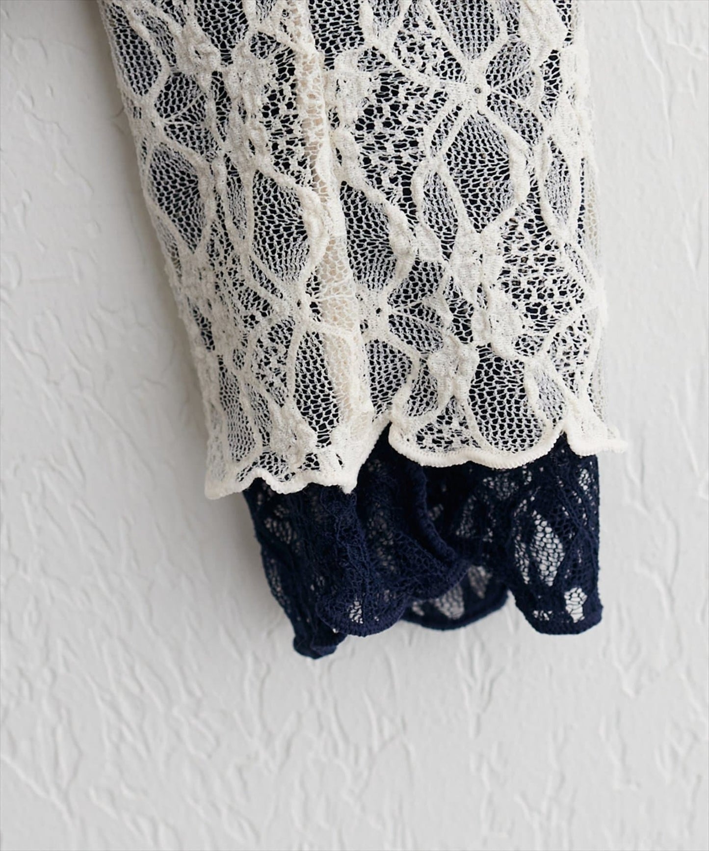 natural couture 雙面兩色Lace Top