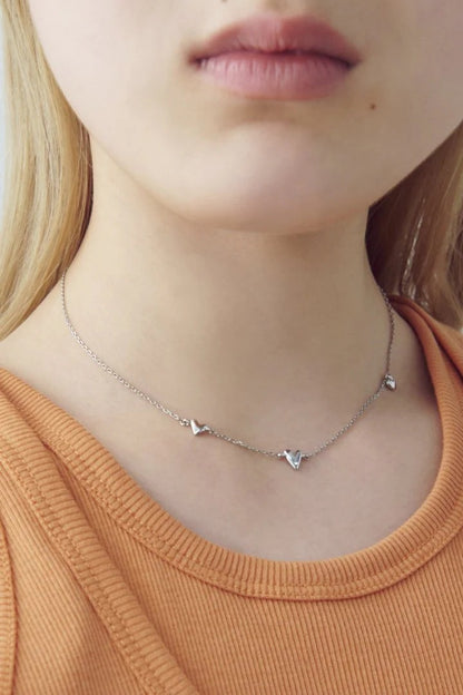 GOLDY Simple Heart Necklace