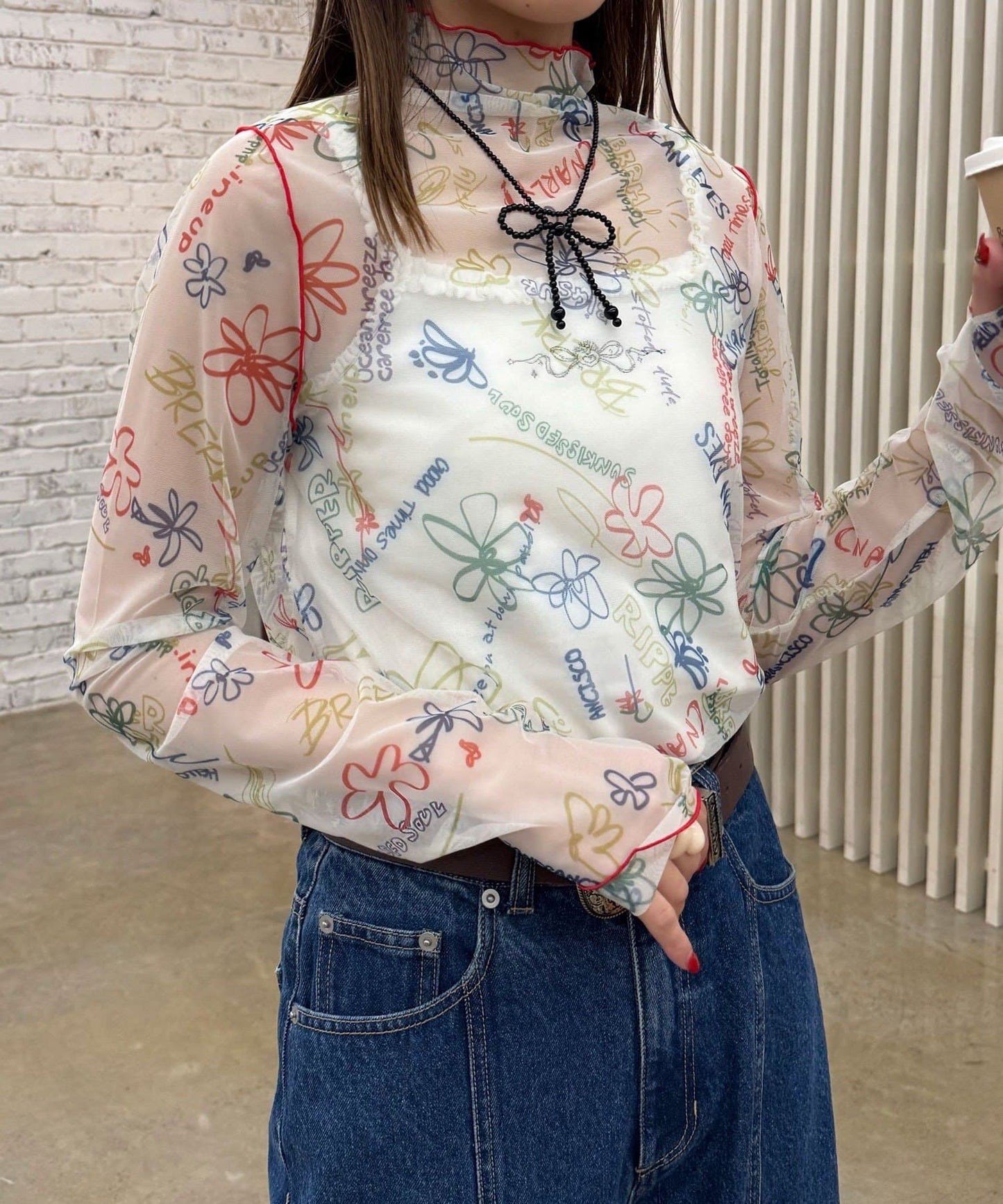 HELLO.SANFRANCISCO 塗鴉印花 sheer top