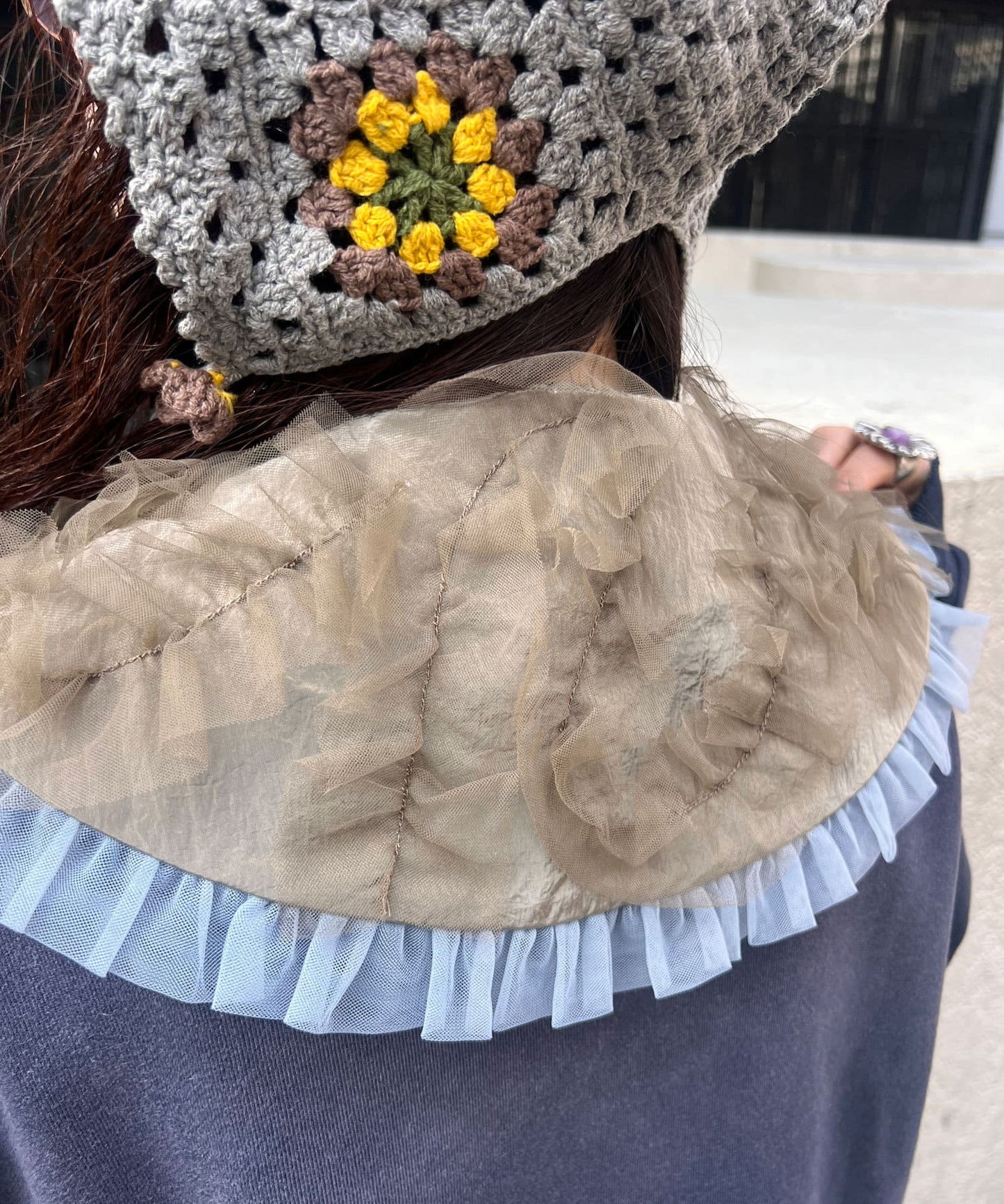 Me + Me 薄紗荷葉邊假領