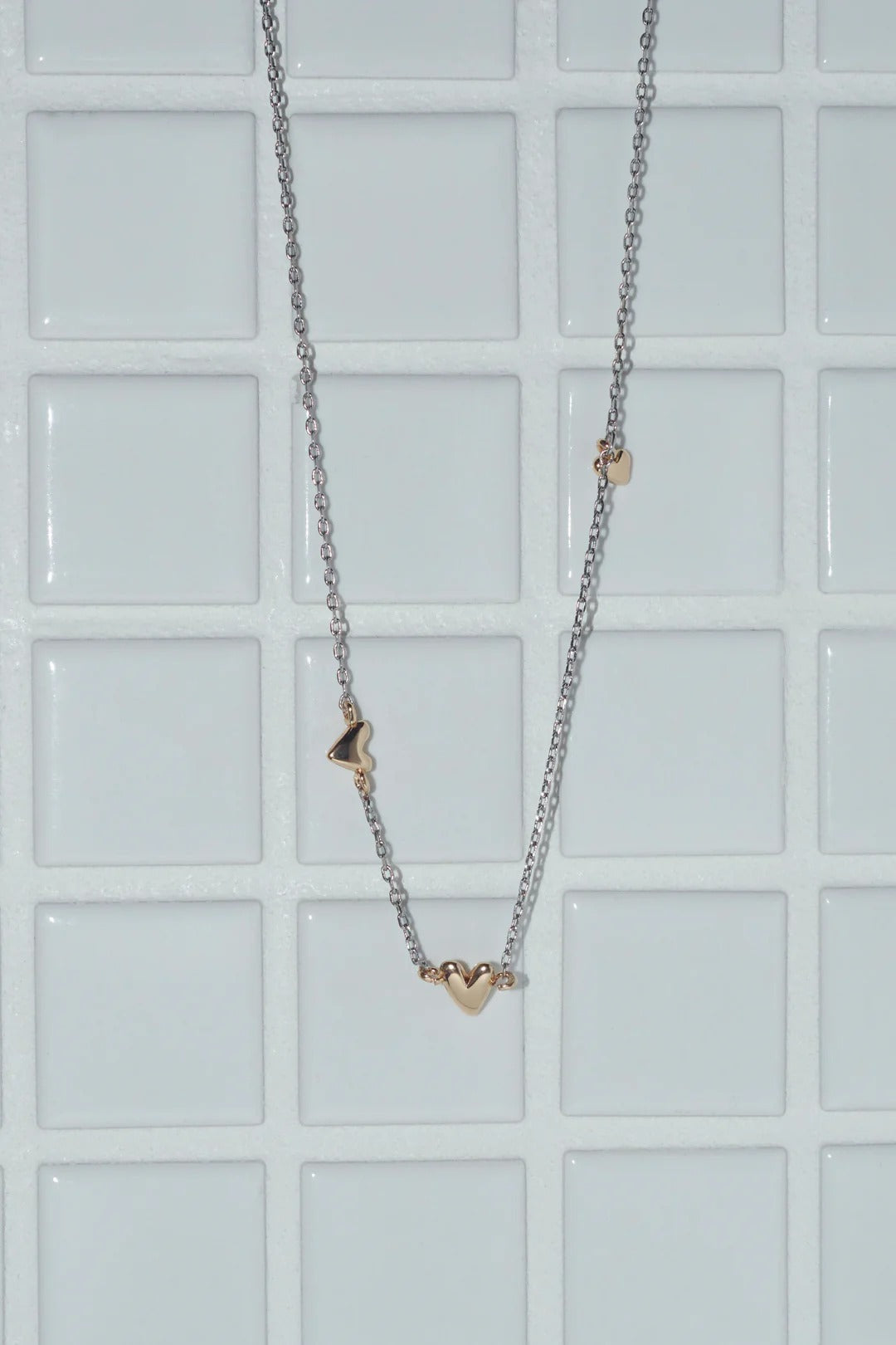 GOLDY Simple Heart Necklace