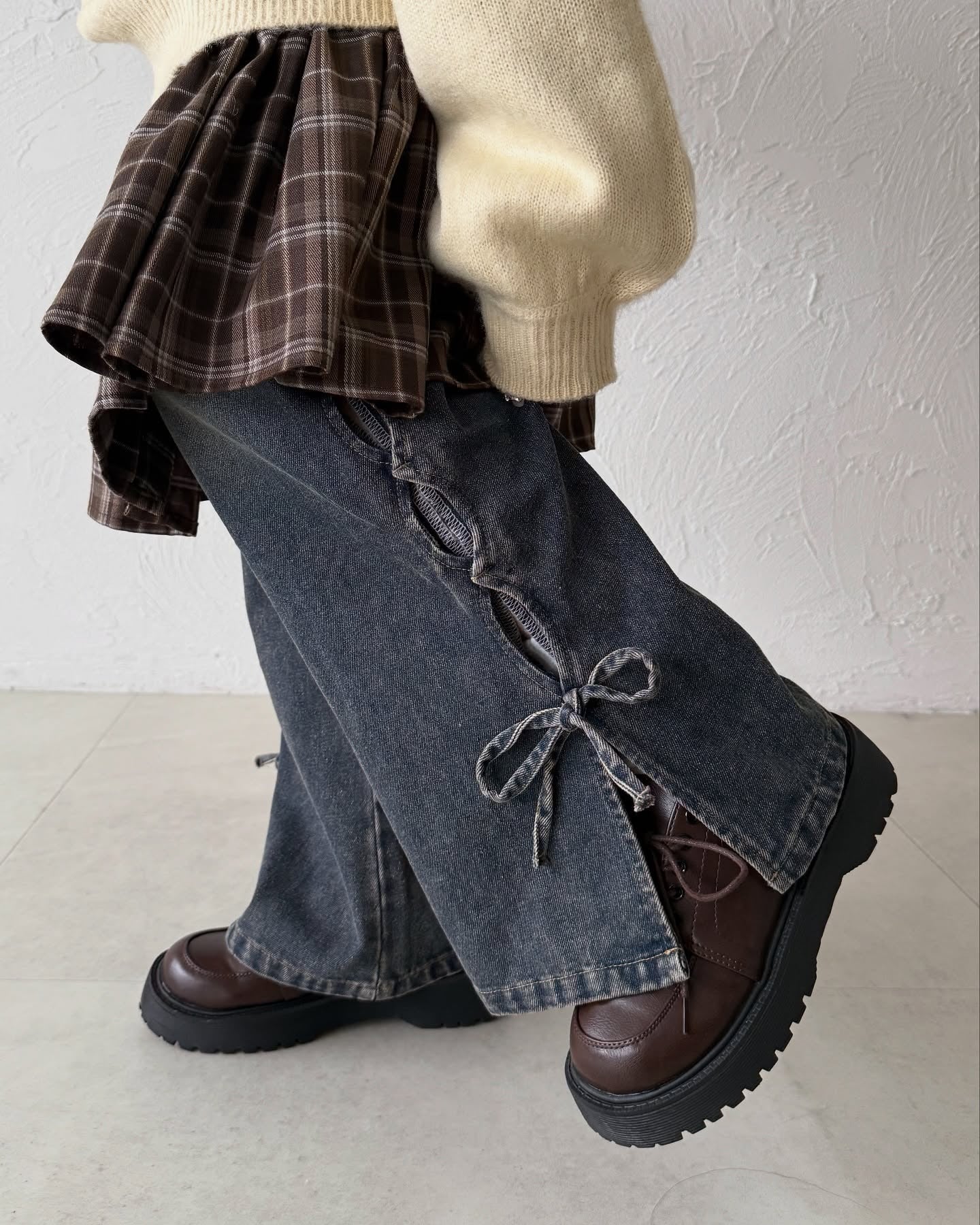 Kutir Ribbon flared denim pants