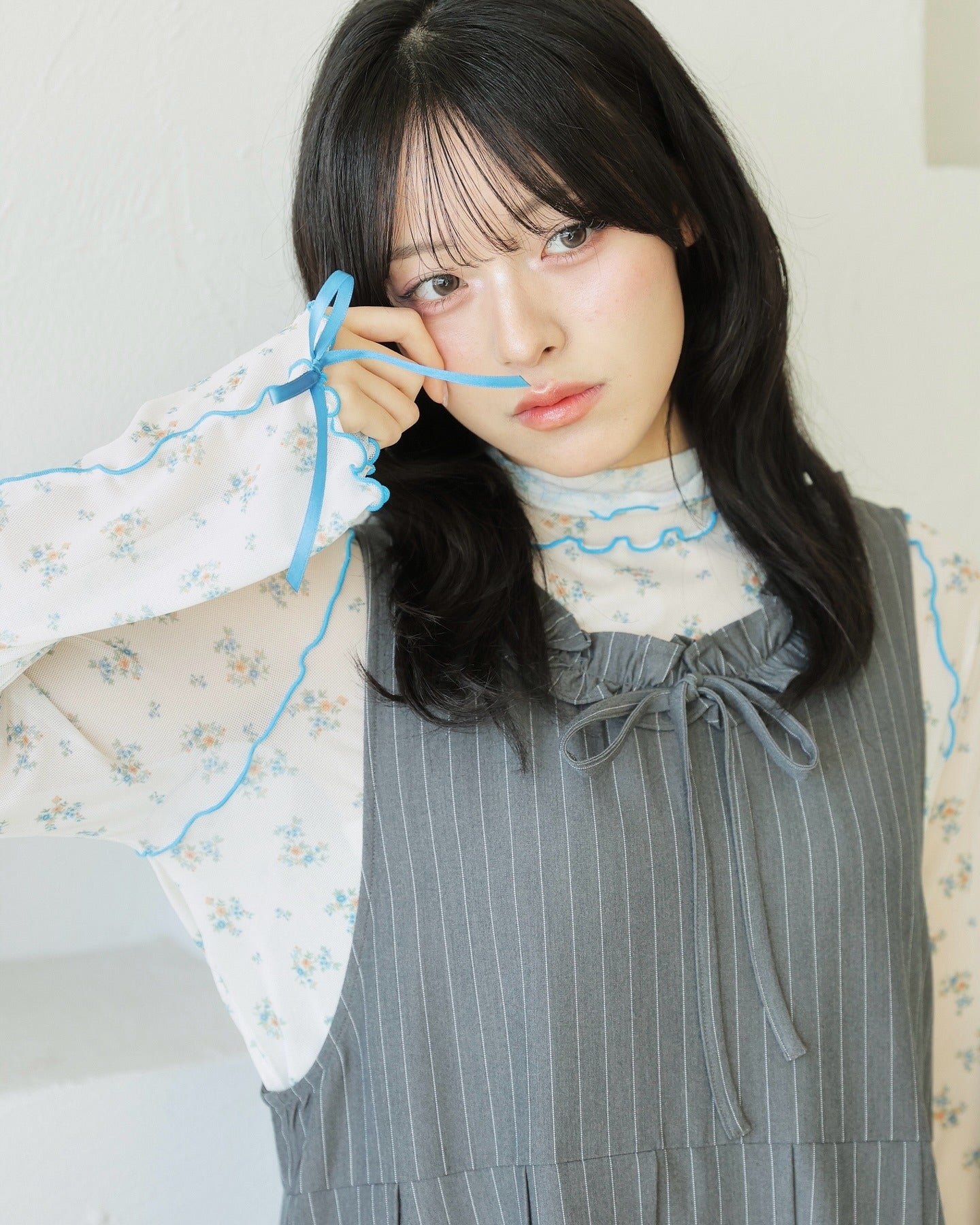 Kutir Ribbon高領sheer top