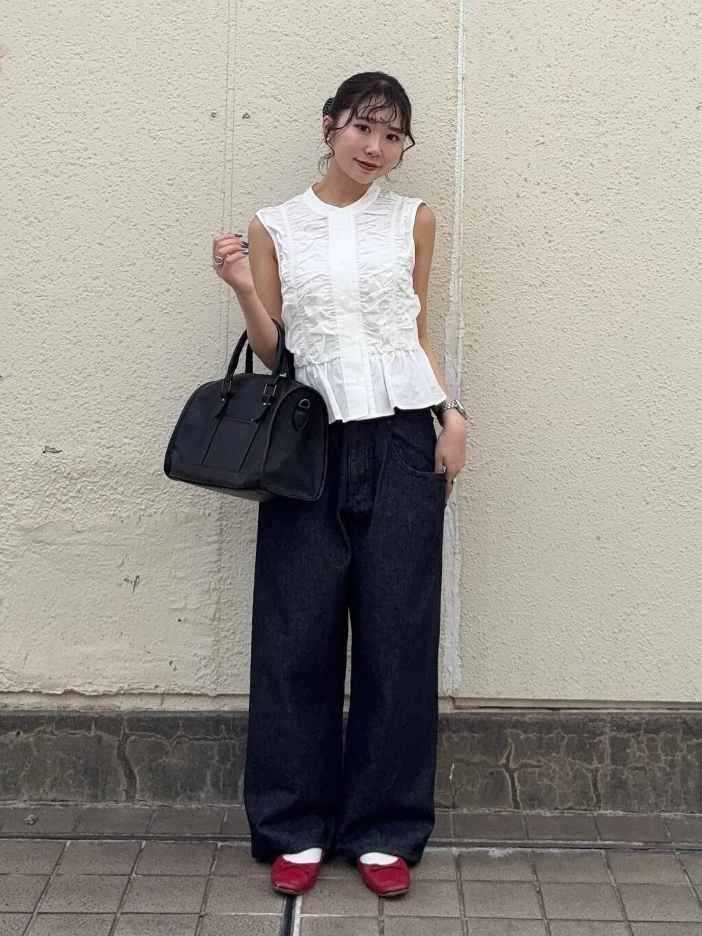 [現貨] KBF 無袖褶皺Shirt