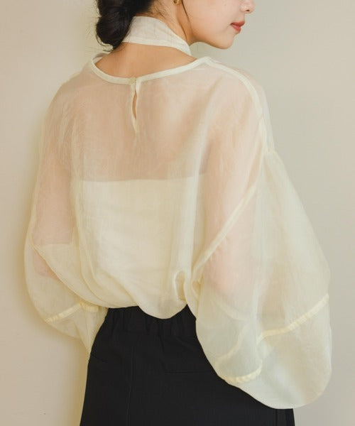 Hinari Sheer blouse with ribbon tie