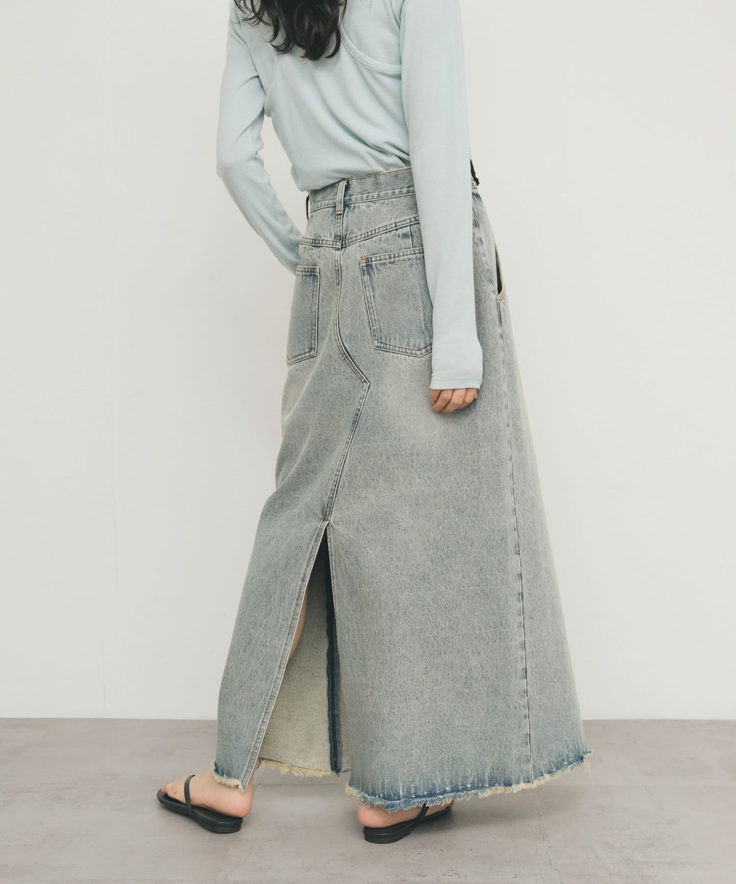 [現貨] KBF 後開衩牛仔裙