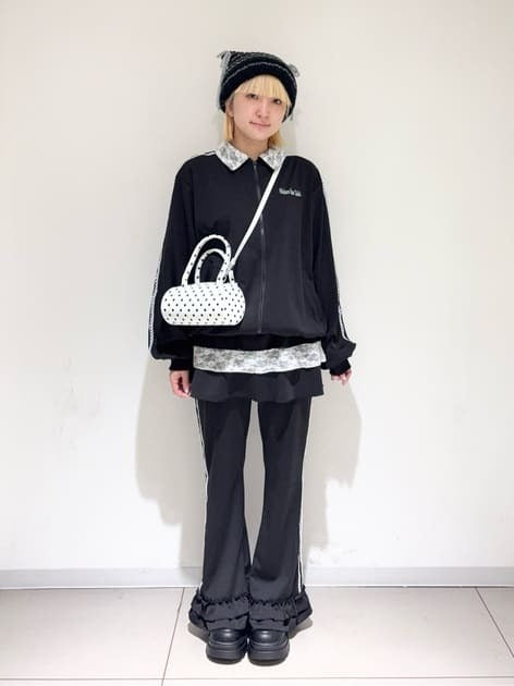 WC lace collar track jacket