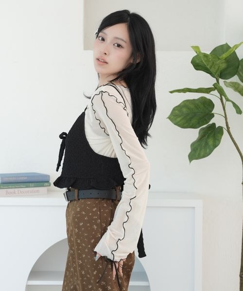 袖リボンシアーメロートップス
